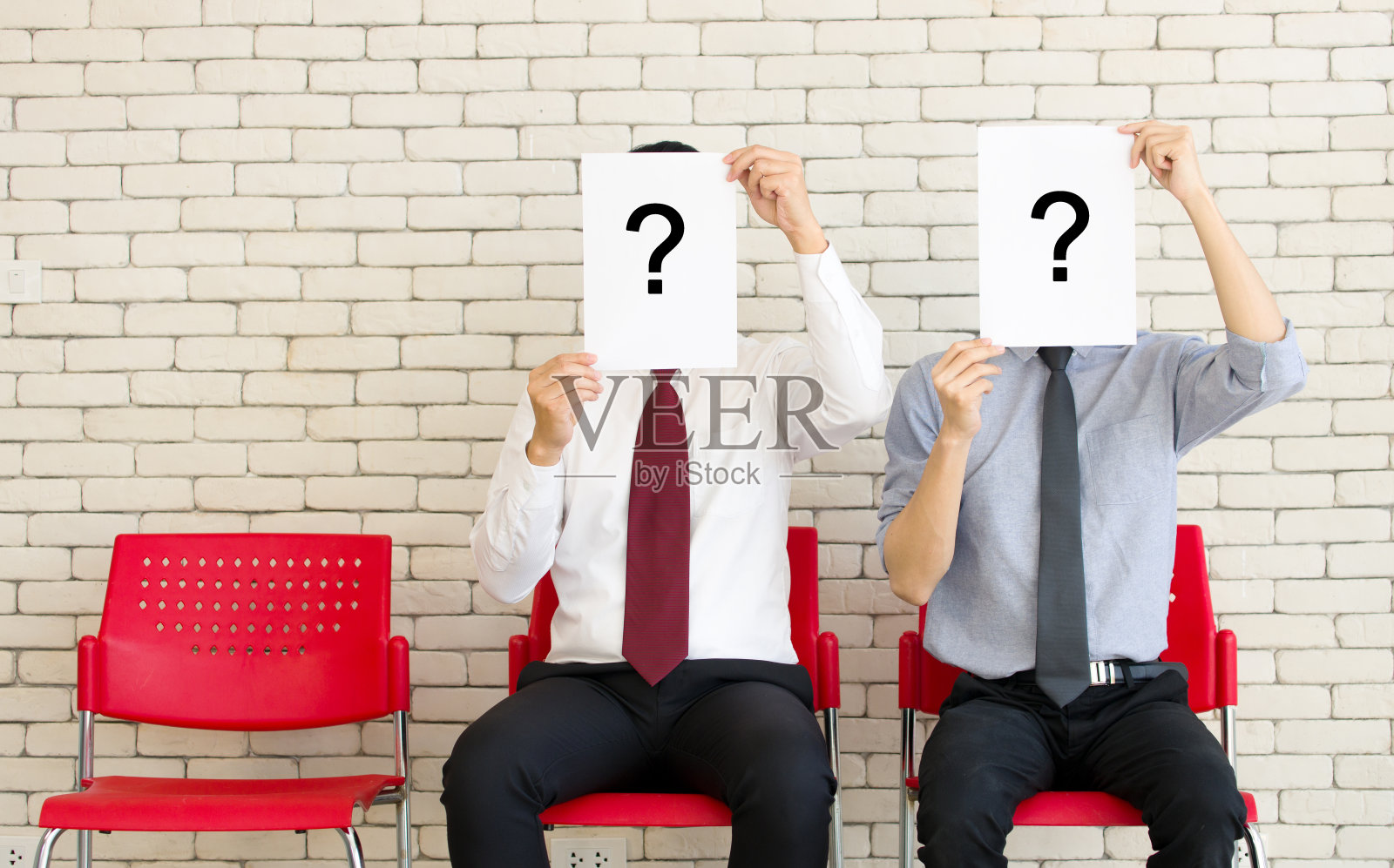 等待新工作面试的人。照片摄影图片