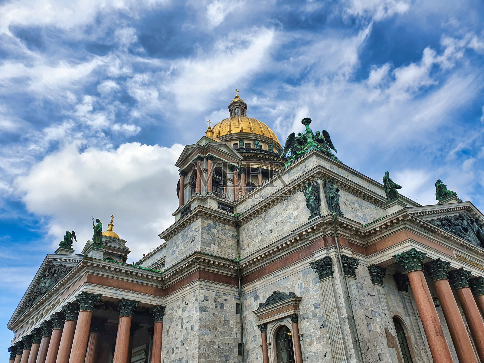 圣彼得堡的圣以撒大教堂照片摄影图片
