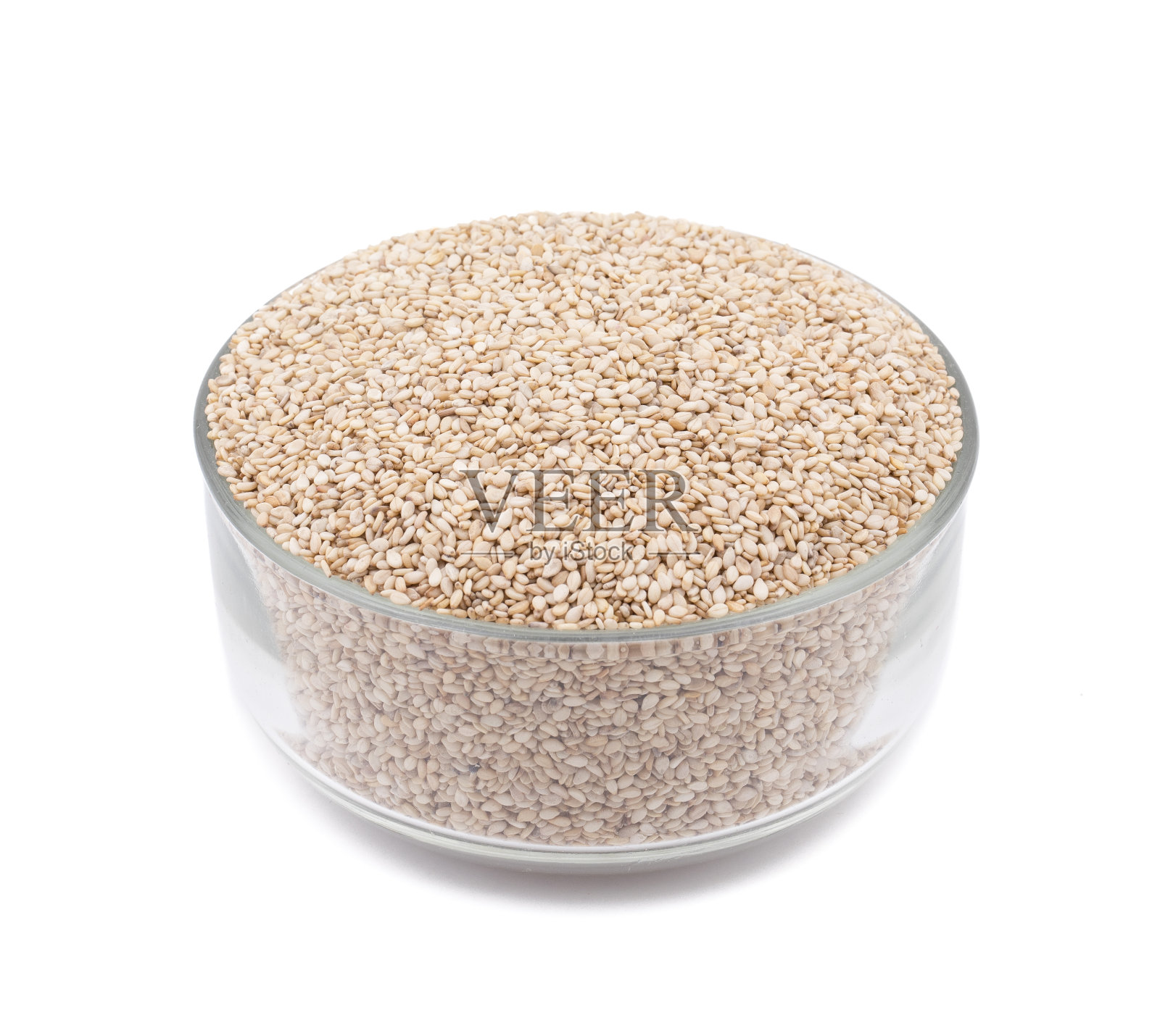 白色背景上的天然芝麻照片摄影图片