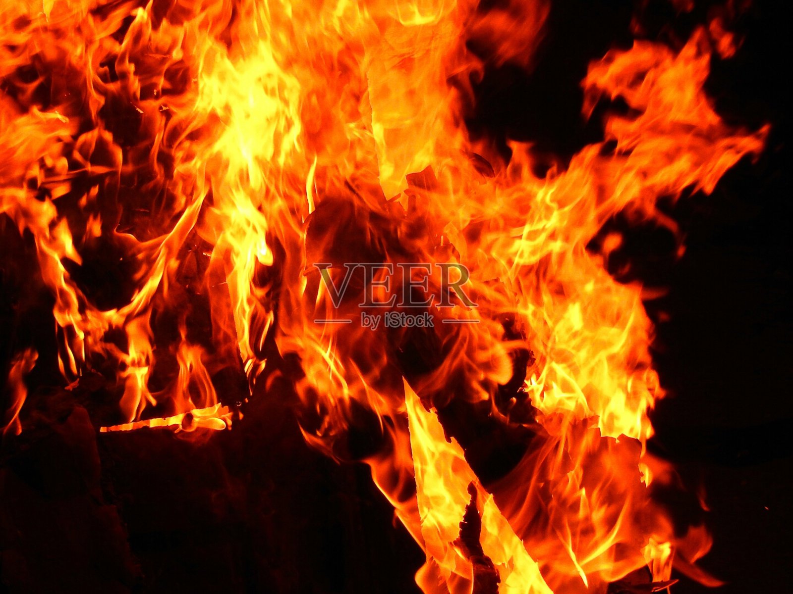 胡里卡达汗火火焰营火照片摄影图片