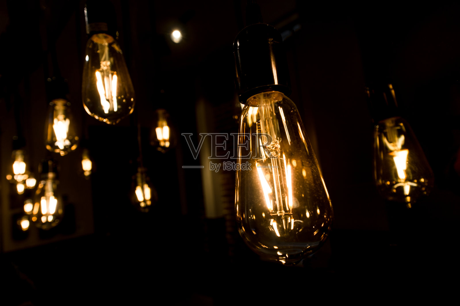 古董灯泡照片摄影图片