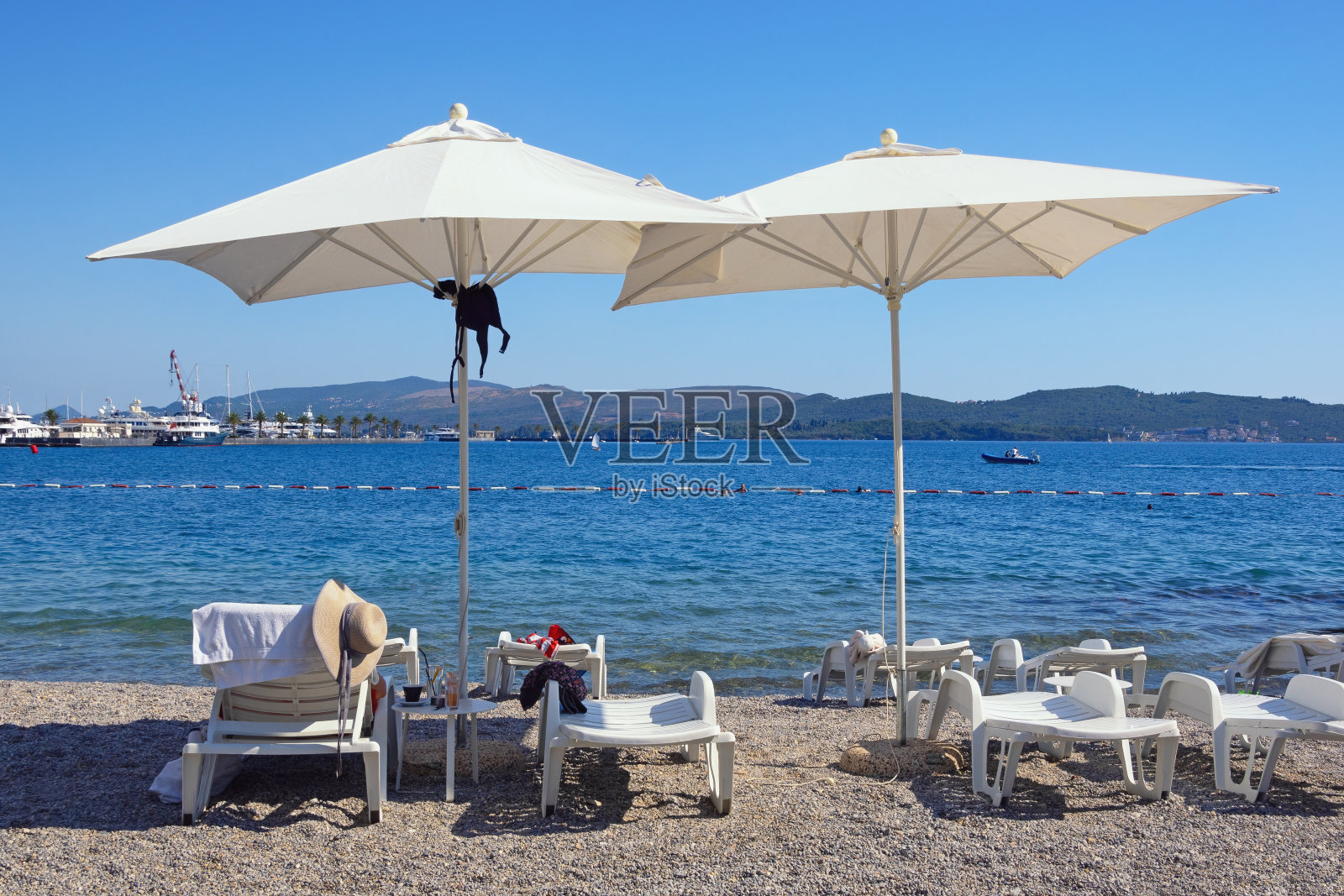 夏天的海滩度假照片摄影图片