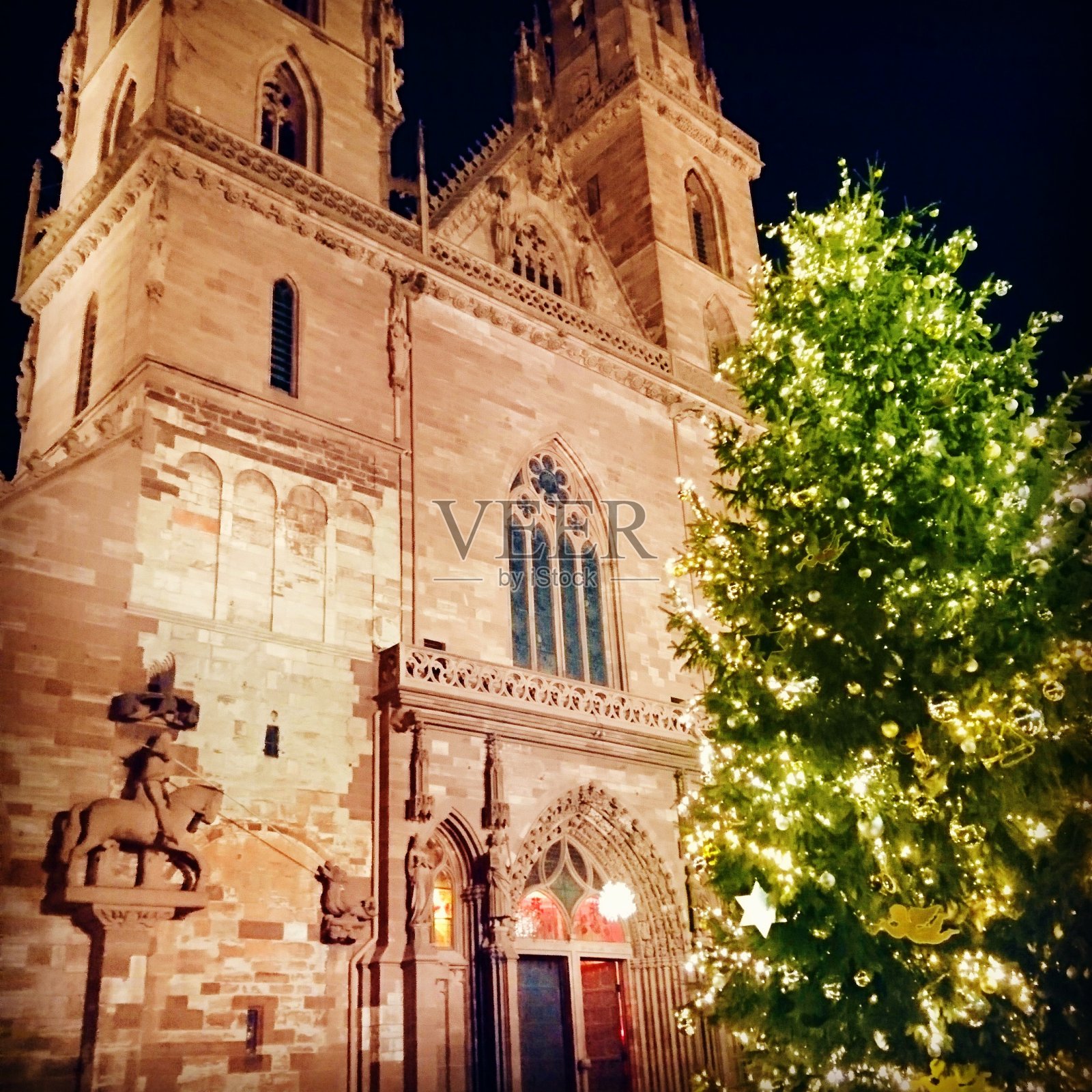 教堂在巴塞尔照片摄影图片