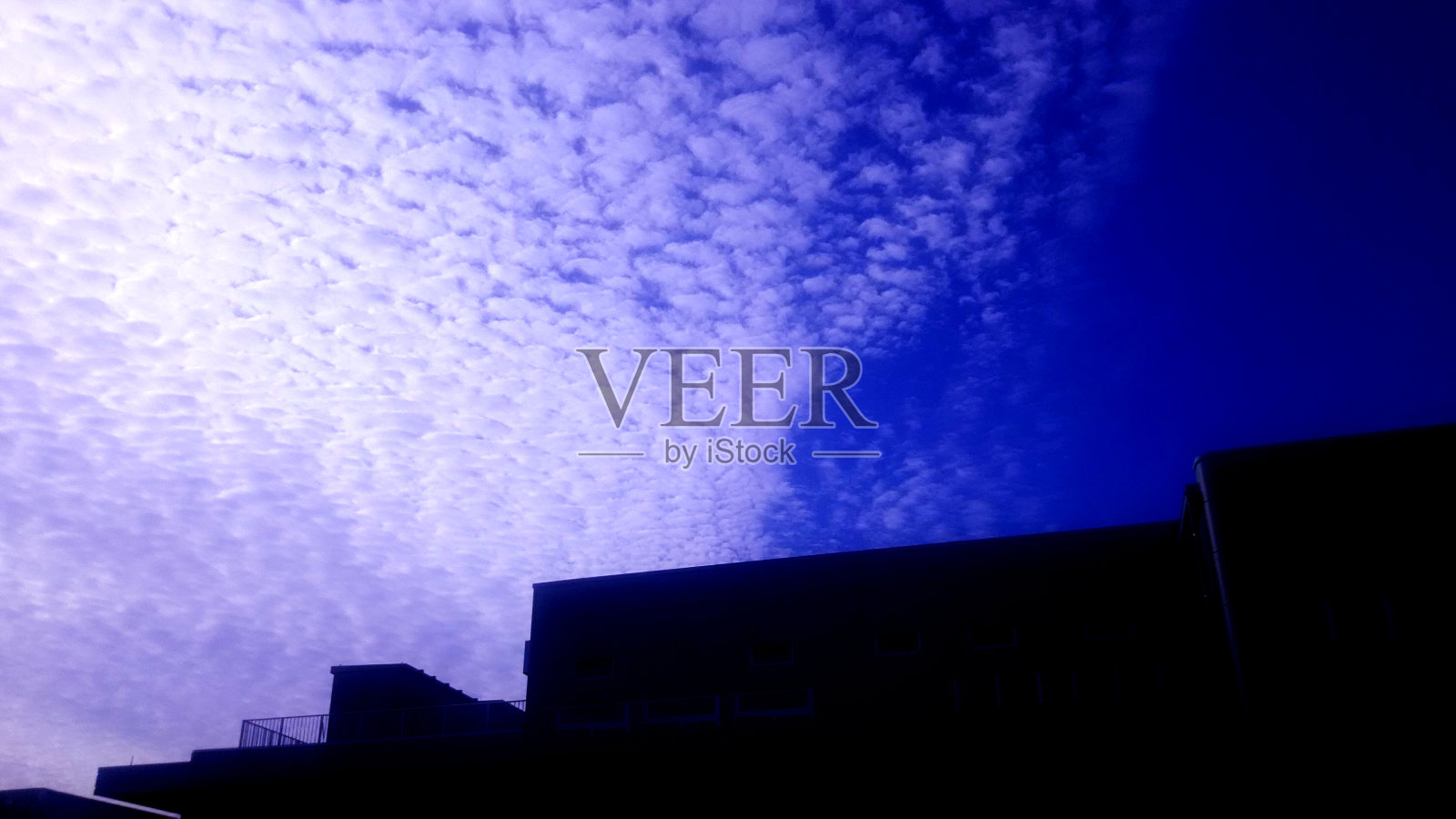 天空的景色。照片摄影图片