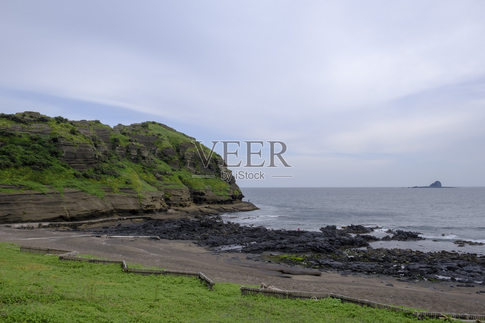 风暴前的济州岛照片摄影图片