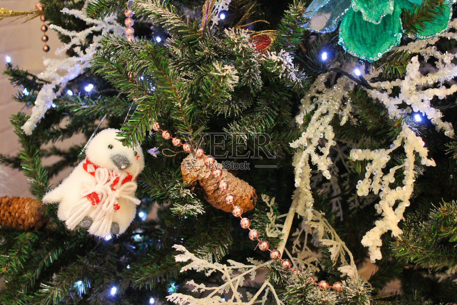 圣诞树，室内装饰照片摄影图片