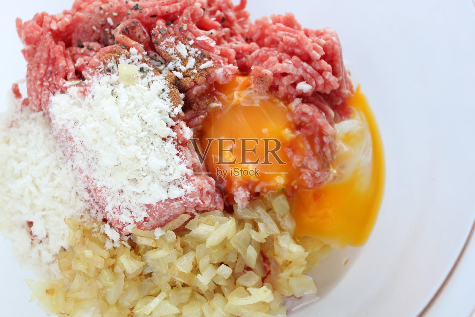 为自制帕蒂准备的食物配料照片摄影图片