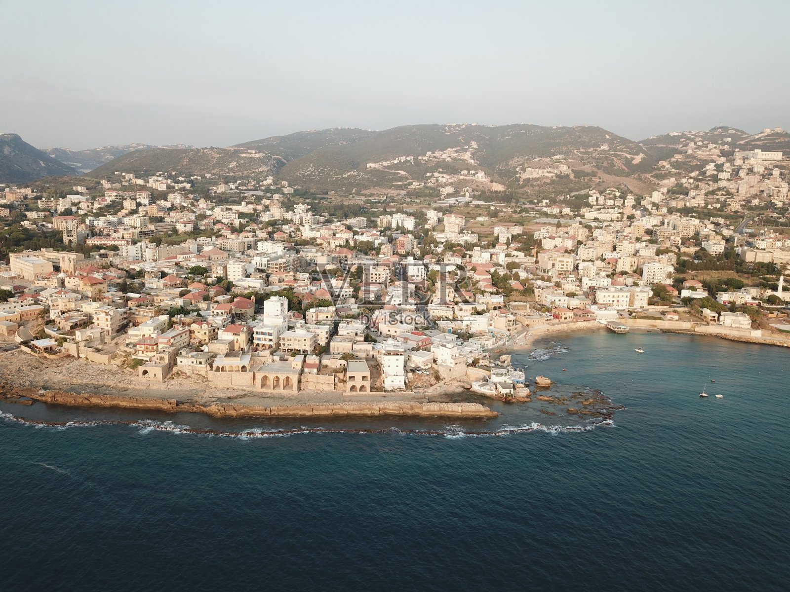 地中海海岸无人机航拍照片摄影图片