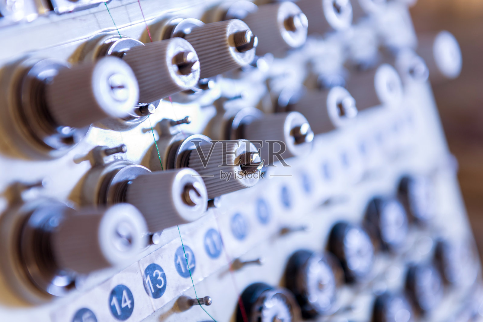 纺织业生产线。纺织工厂。调整工作流程照片摄影图片