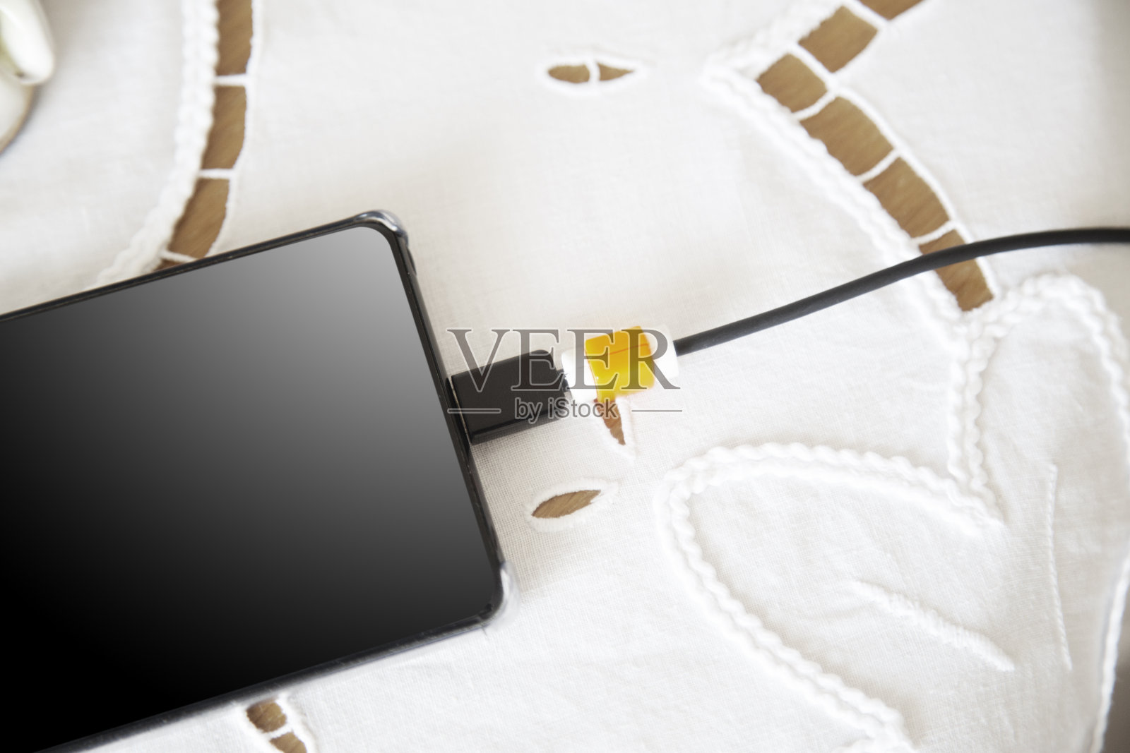 手机和充电照片摄影图片