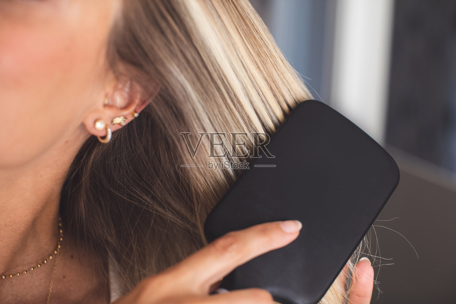 美在家里照片摄影图片