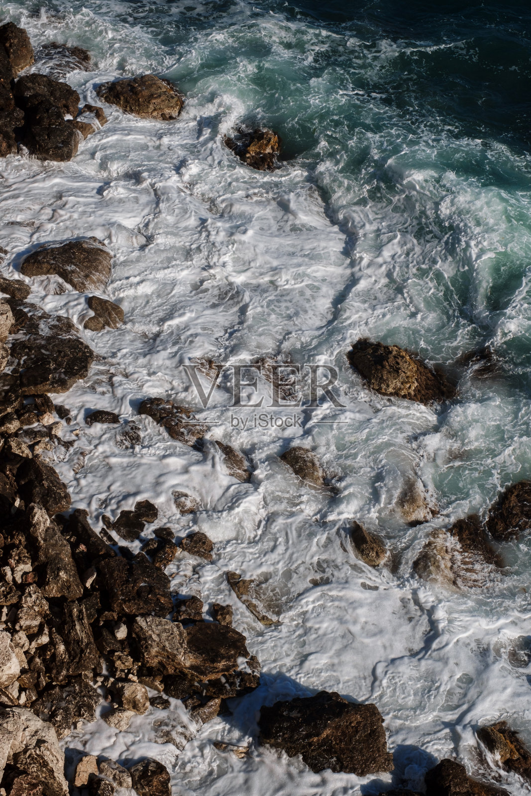 海浪背景打破海水岩石海岸照片摄影图片