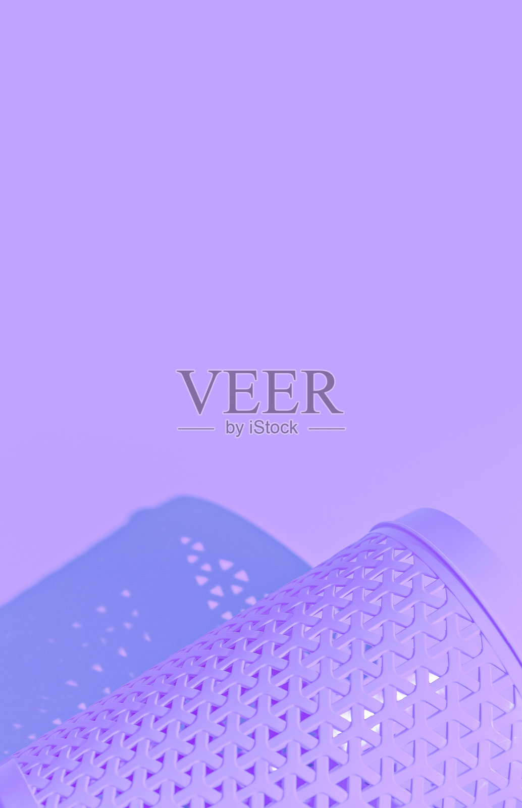 塑料桶紫色趋向于极简艺术静物画照片摄影图片