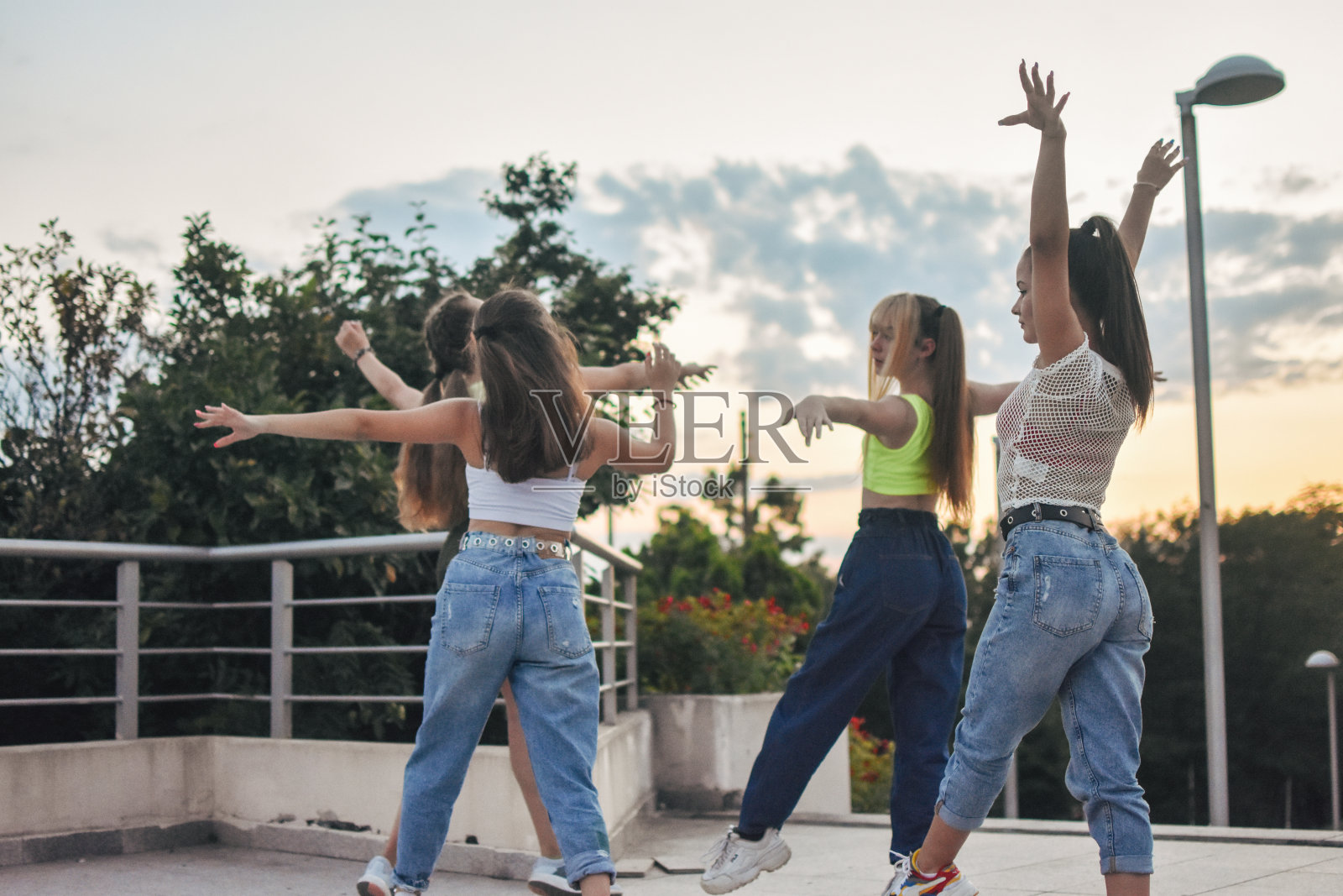 跳舞照片摄影图片