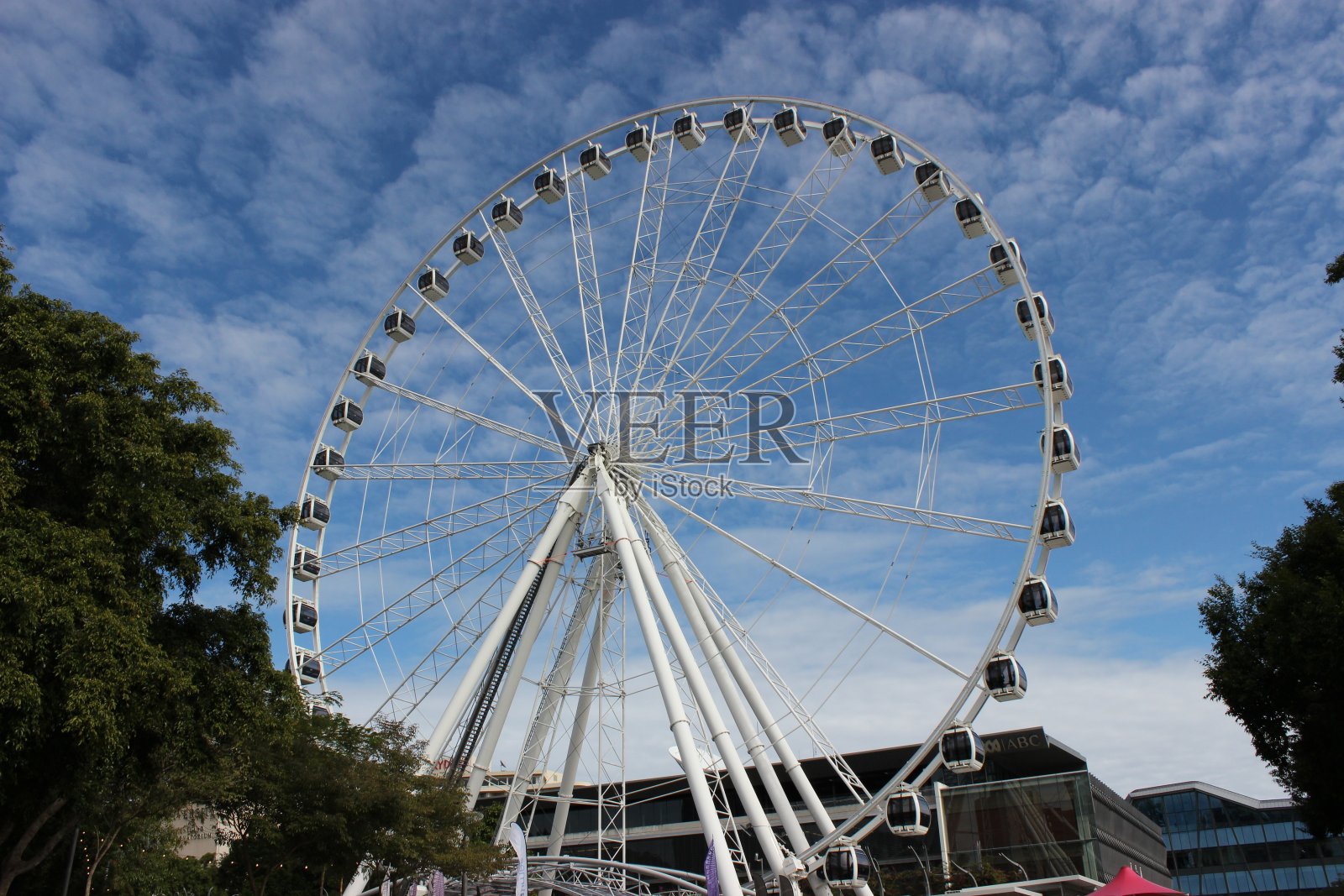 澳大利亚布里斯班游乐园的大轮子照片摄影图片