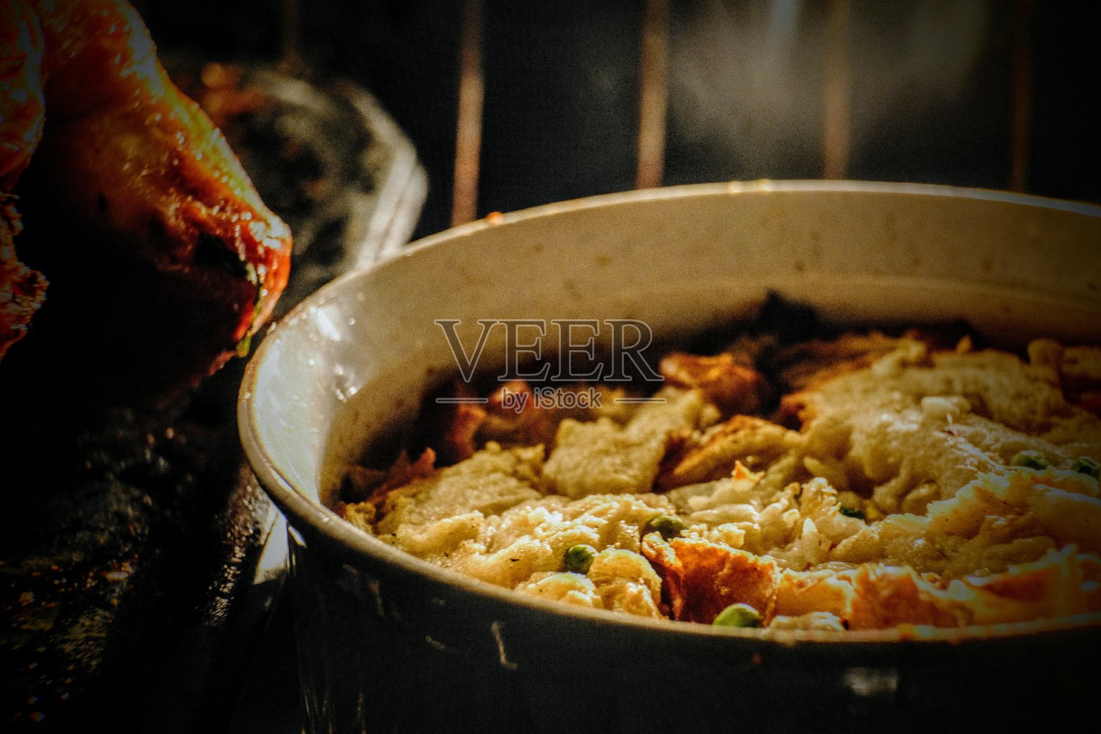 烤馅照片摄影图片