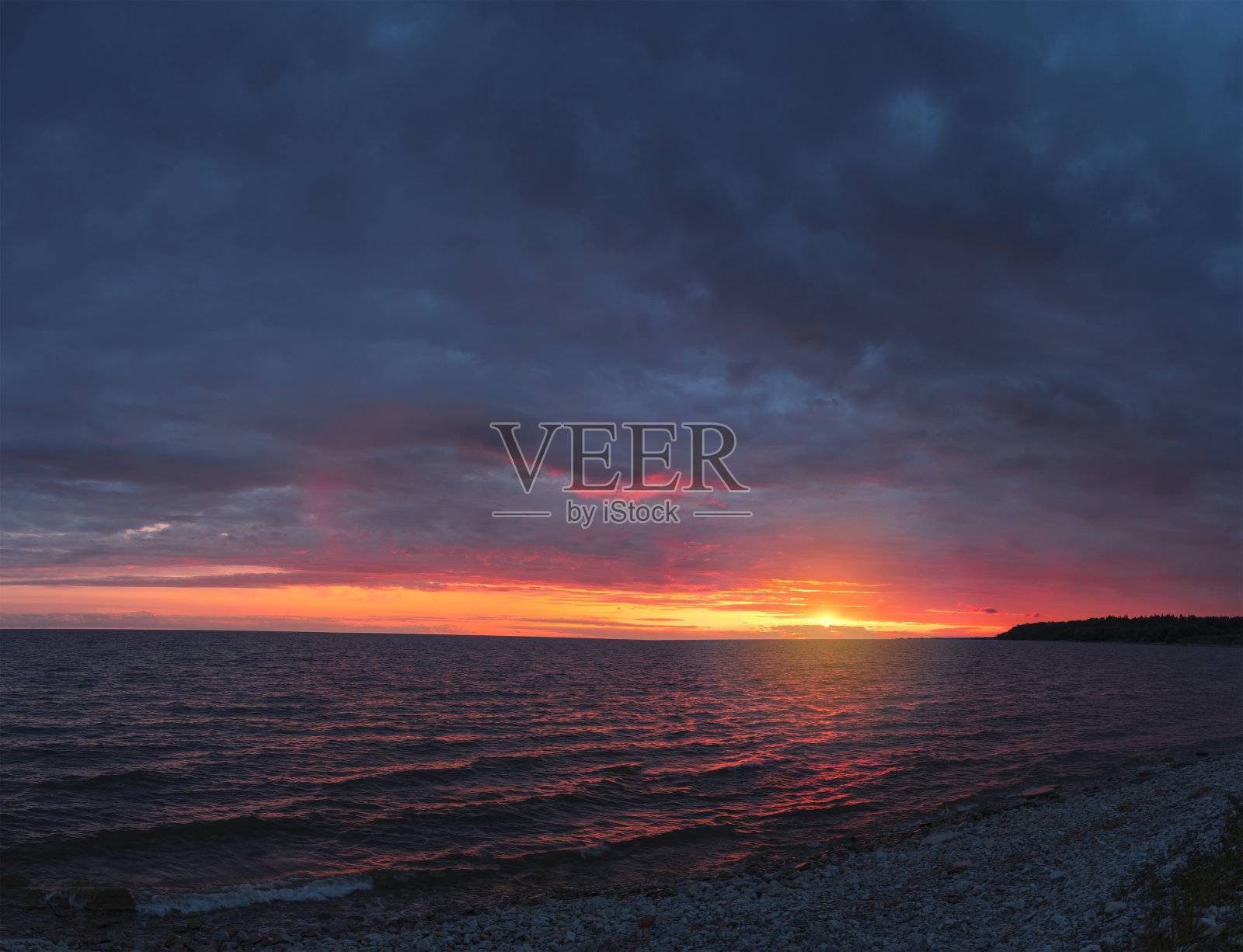海上日落照片摄影图片