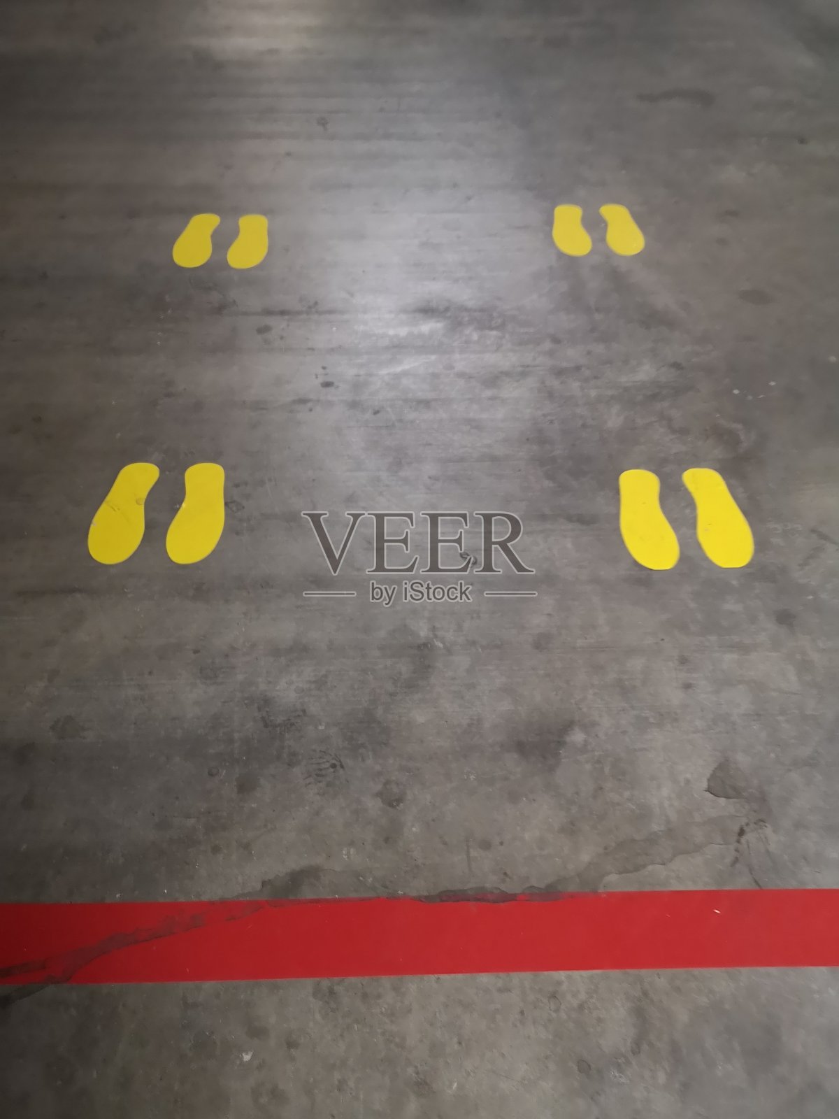 脚符号站立位置间隔照片摄影图片