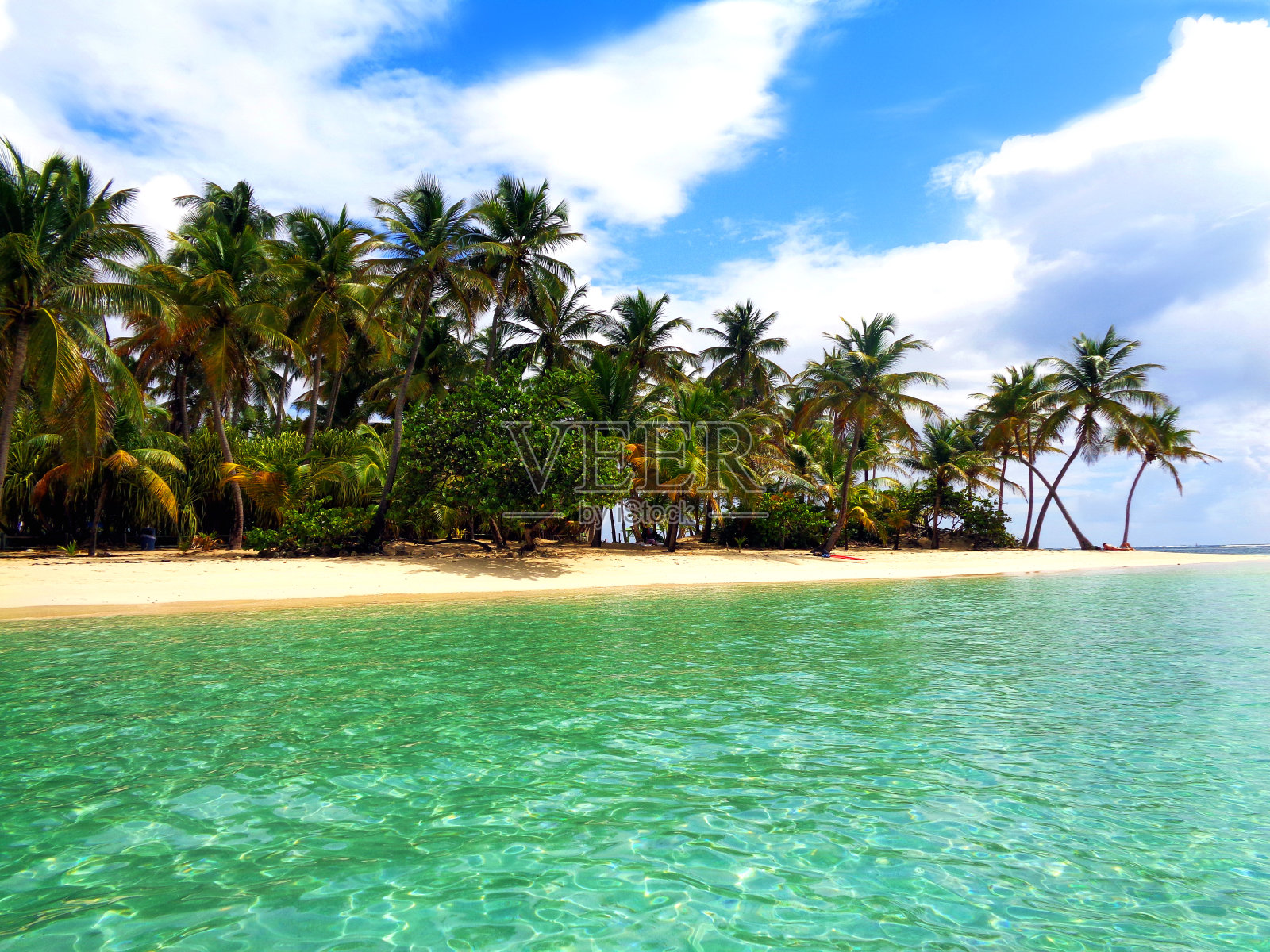 瓜德罗普圣安妮的卡拉维尔海滩照片摄影图片