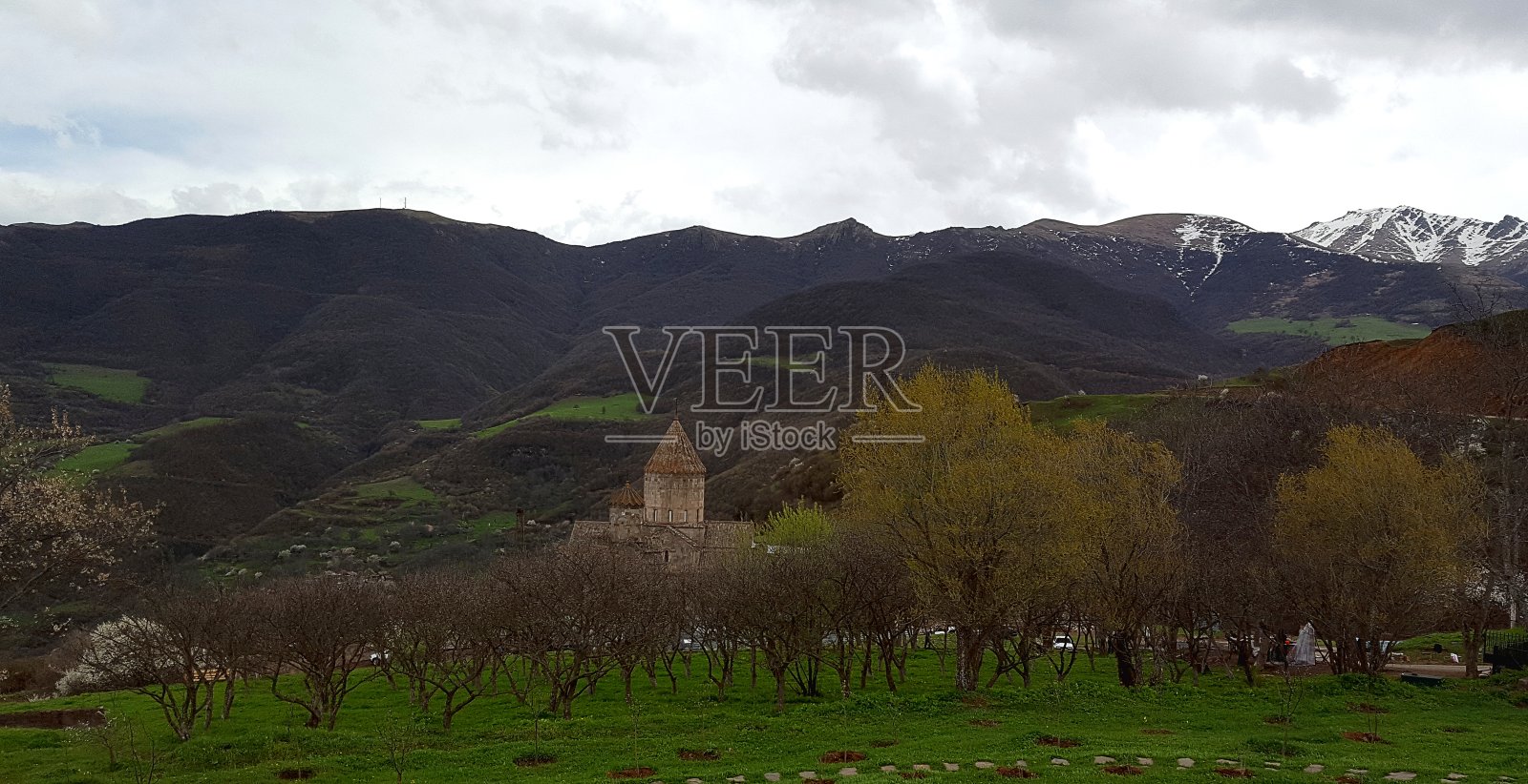 9世纪的亚美尼亚塔特夫修道院照片摄影图片