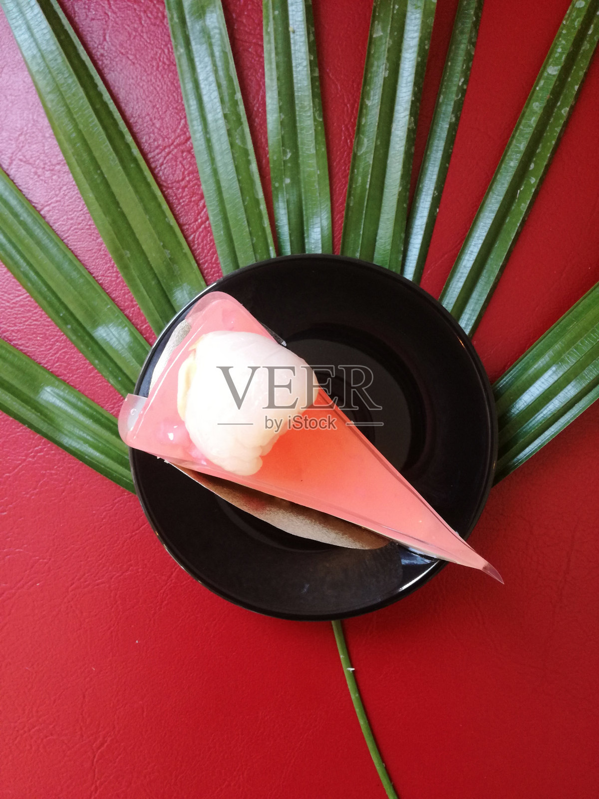 荔枝奶酪派上面的观点照片摄影图片