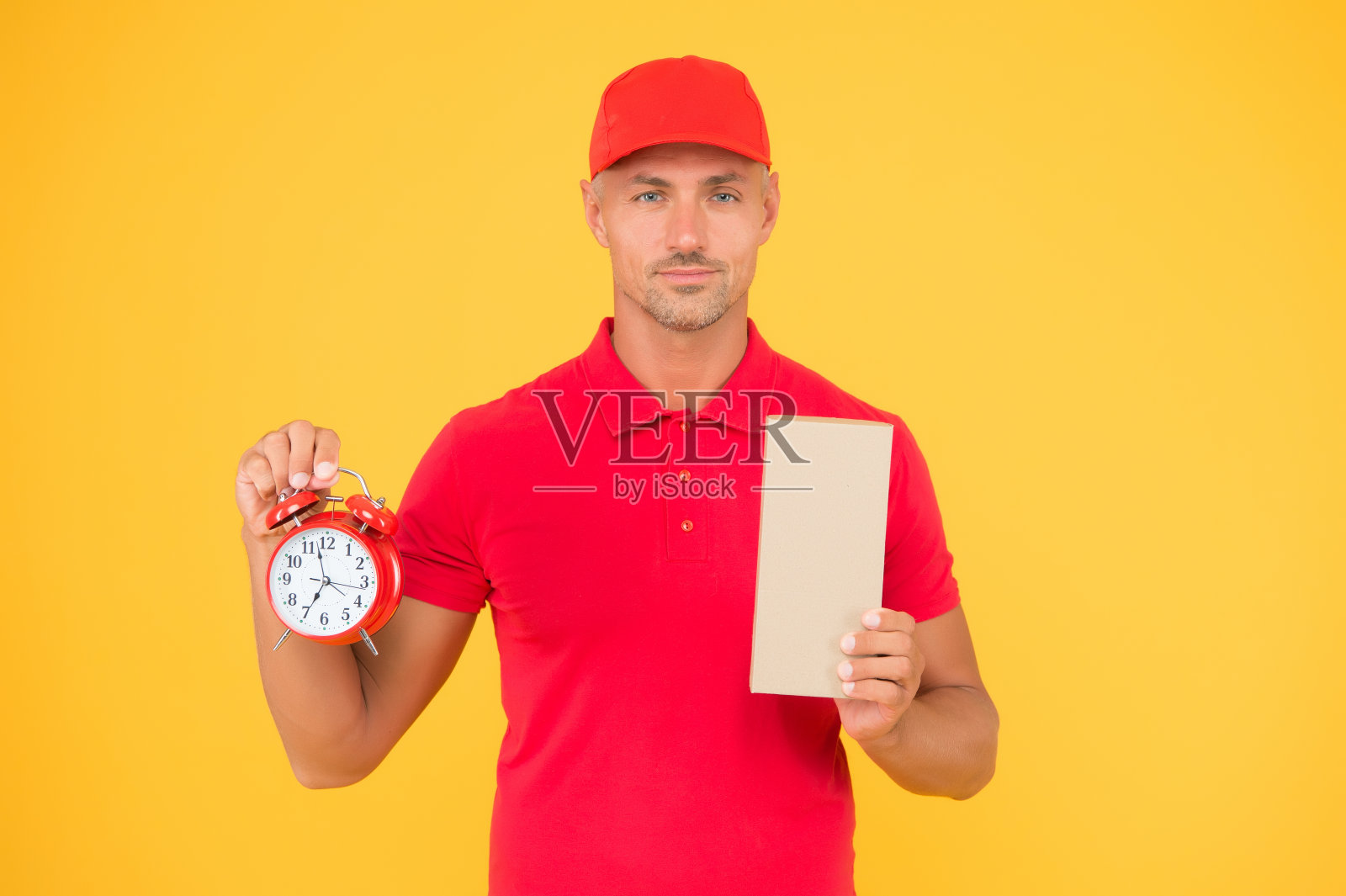 销售时间。快递保持时钟和盒子。即将到来的销售。购物和送货服务。黑色星期五购物。周一销售网络。有限的时间提供。不要错过销售，拷贝空间照片摄影图片