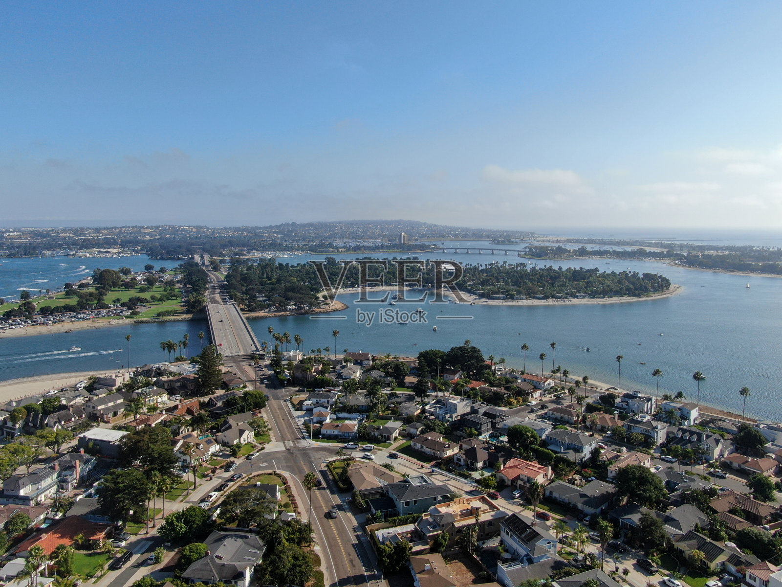 Mission Bay和圣地亚哥海滩的鸟瞰图，加利福尼亚。美国照片摄影图片