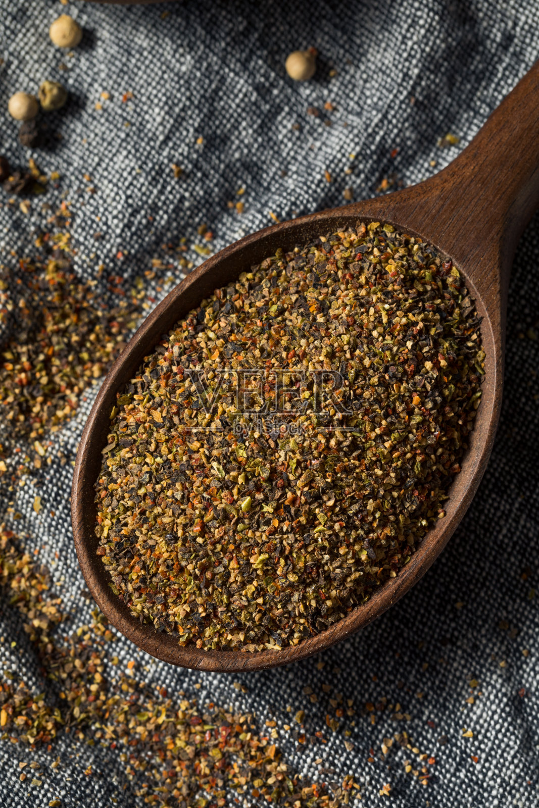 生的干的有机胡椒粒照片摄影图片