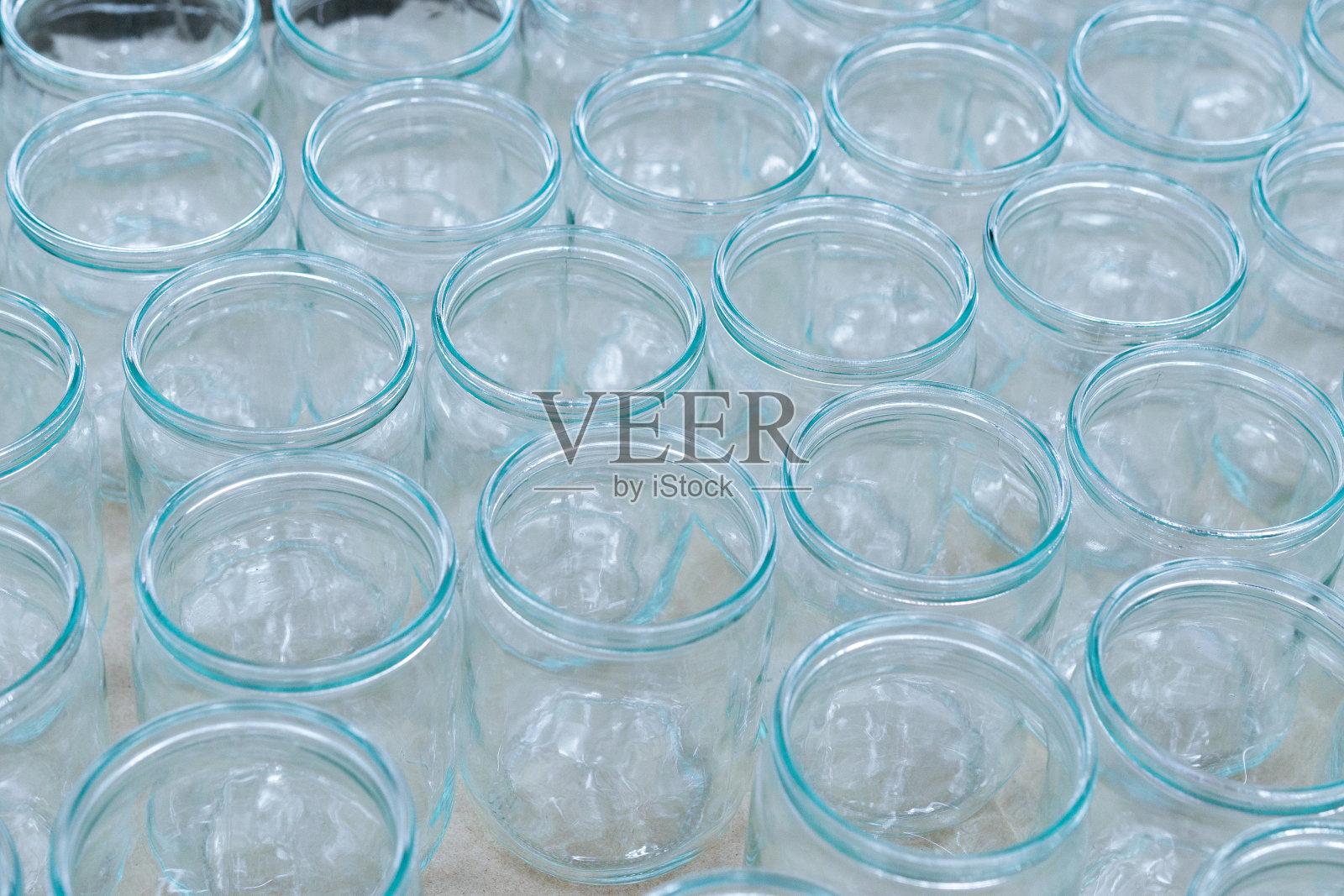 空玻璃罐准备罐头食品工业背景照片摄影图片