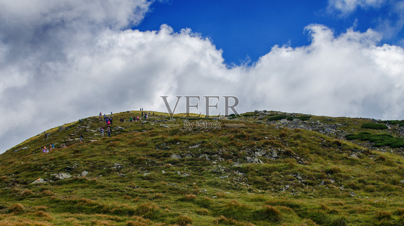 高山是徒步旅行的好假期照片摄影图片