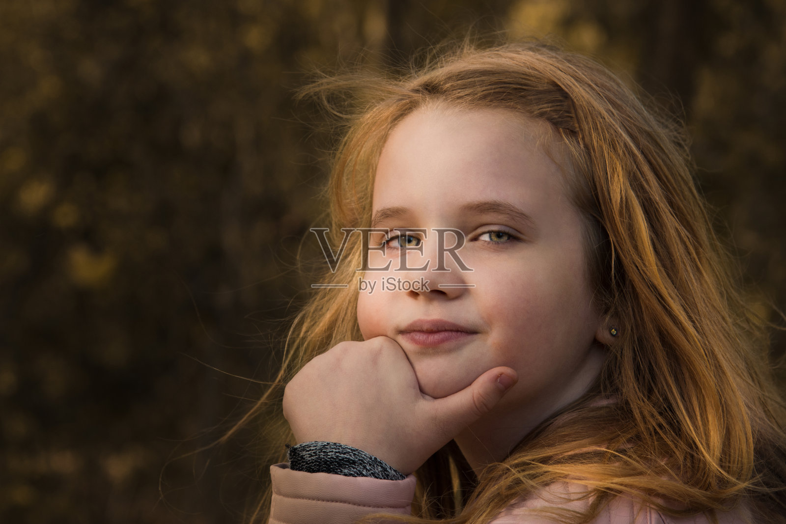 女孩肖像照片摄影图片