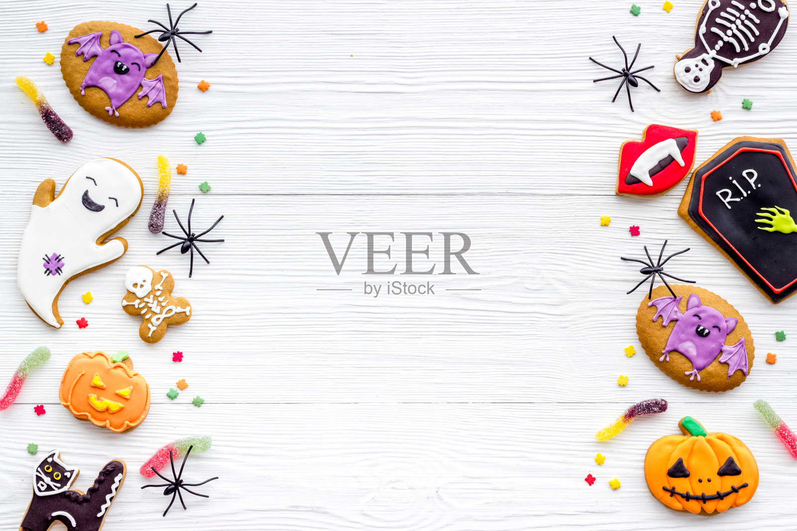 万圣节姜饼曲奇，俯视图照片摄影图片