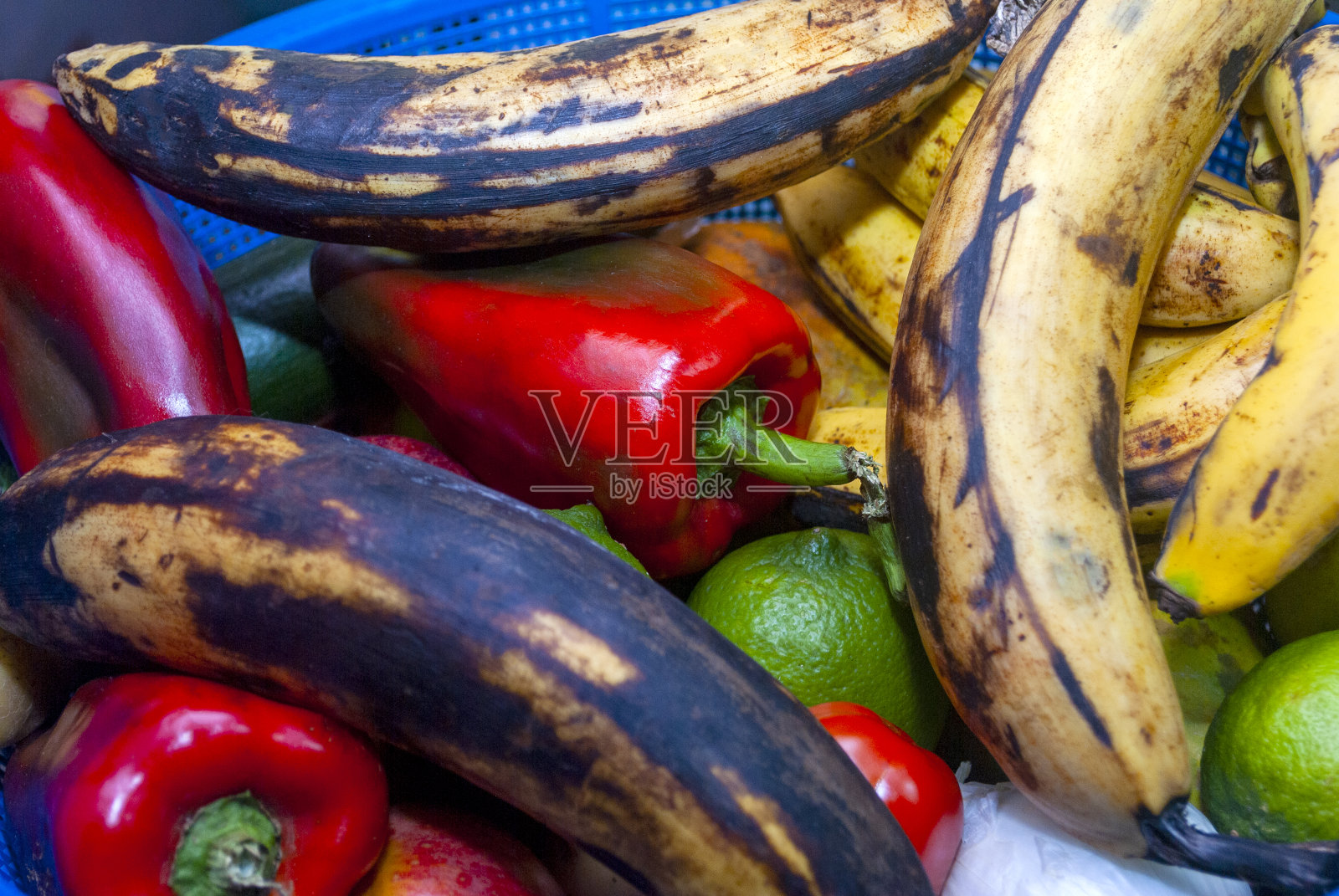 类水果蔬菜，维生素、纤维和维生素的来源，增强免疫系统，预防COVID - 19。照片摄影图片