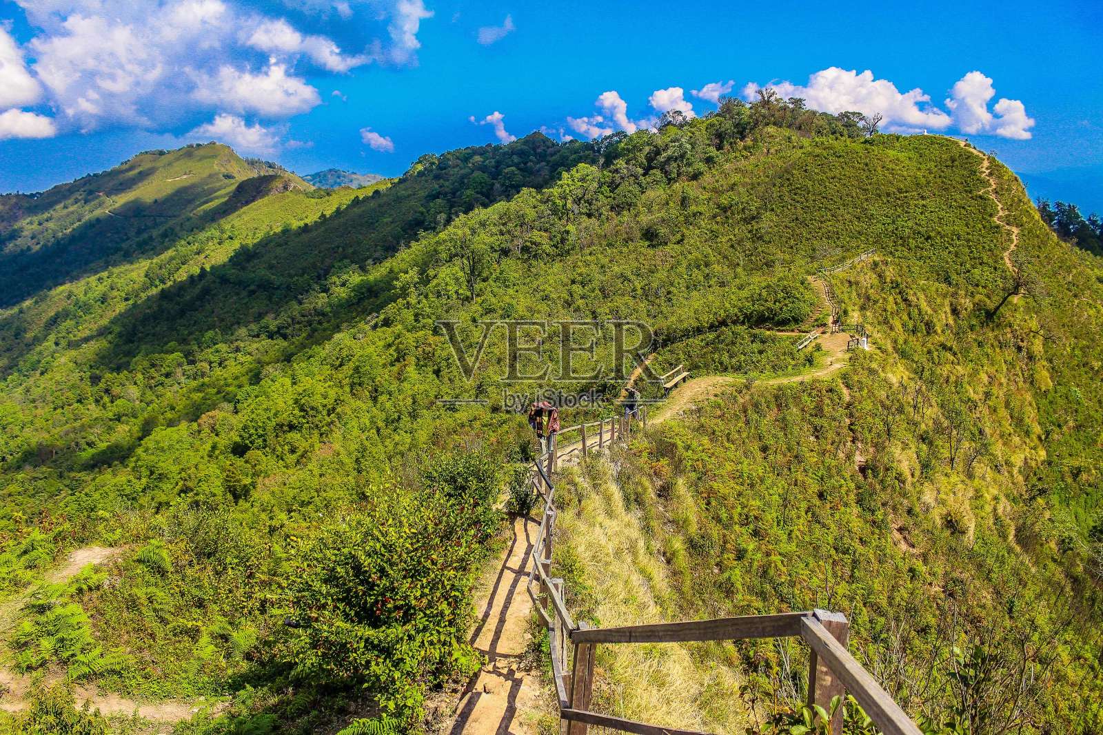 泰国清莱省的山顶照片摄影图片