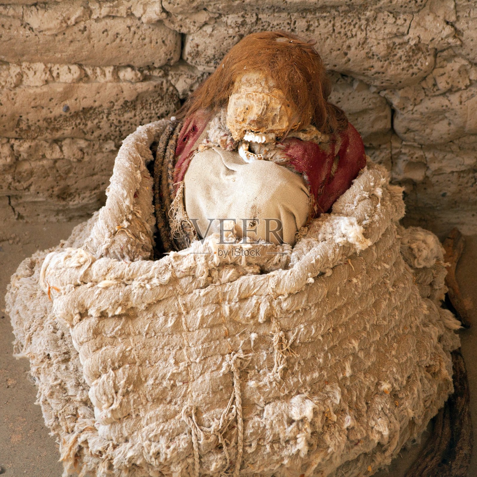 秘鲁纳斯卡地区的乔奇拉公墓照片摄影图片