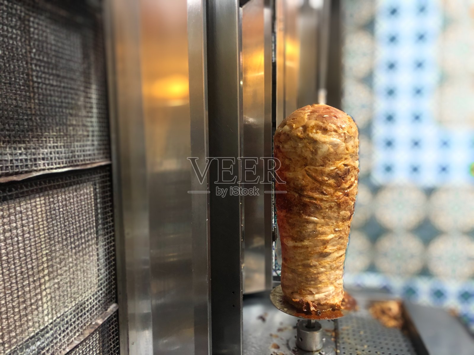 Doner kebab也叫Doner kebap烤肉机照片摄影图片