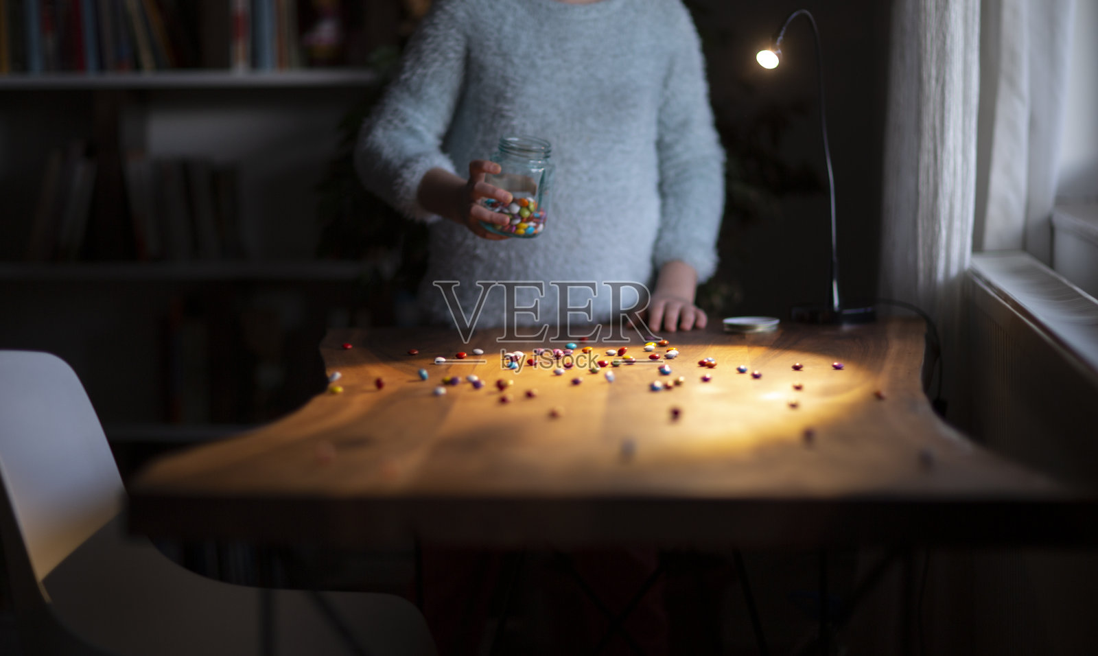 五颜六色的巧克力照片摄影图片