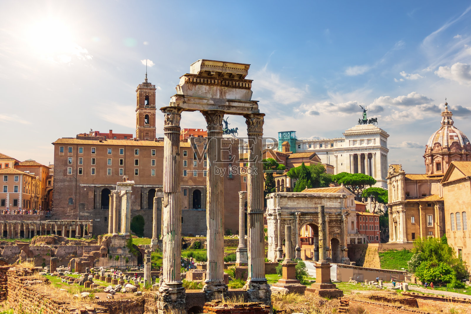 Castor and polx神庙，位于意大利罗马广场照片摄影图片