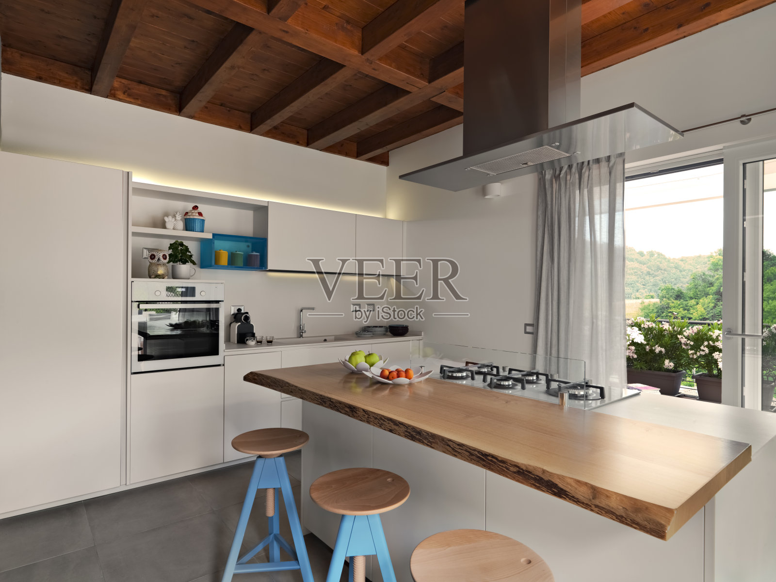 现代厨房的室内镜头照片摄影图片