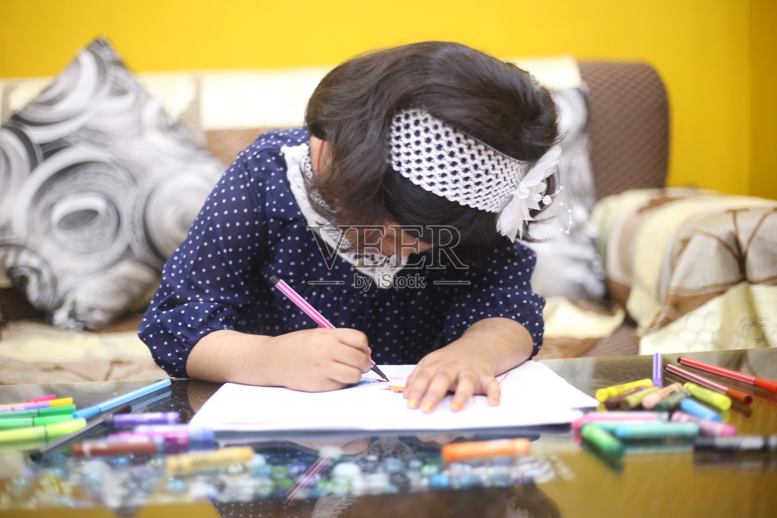 在家学习照片摄影图片