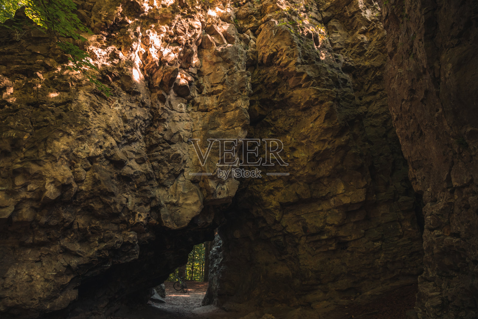 暗岩自然摄影野外景物风景背景照片摄影图片