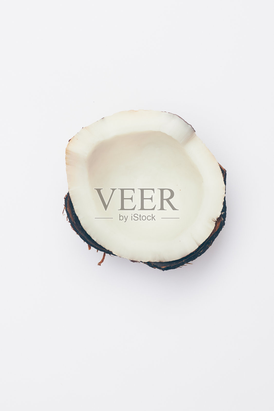 一片椰子在白色背景孤立，复制空间，flatley照片摄影图片