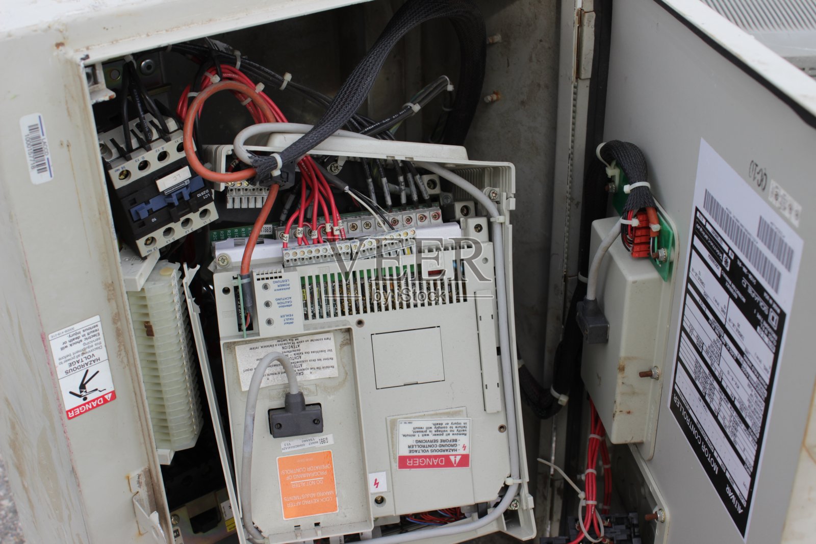 电子机器内部照片摄影图片