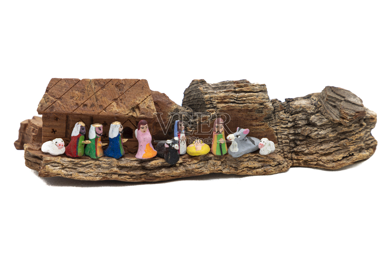 木制箱子与手工制作的耶稣诞生场景雕像照片摄影图片