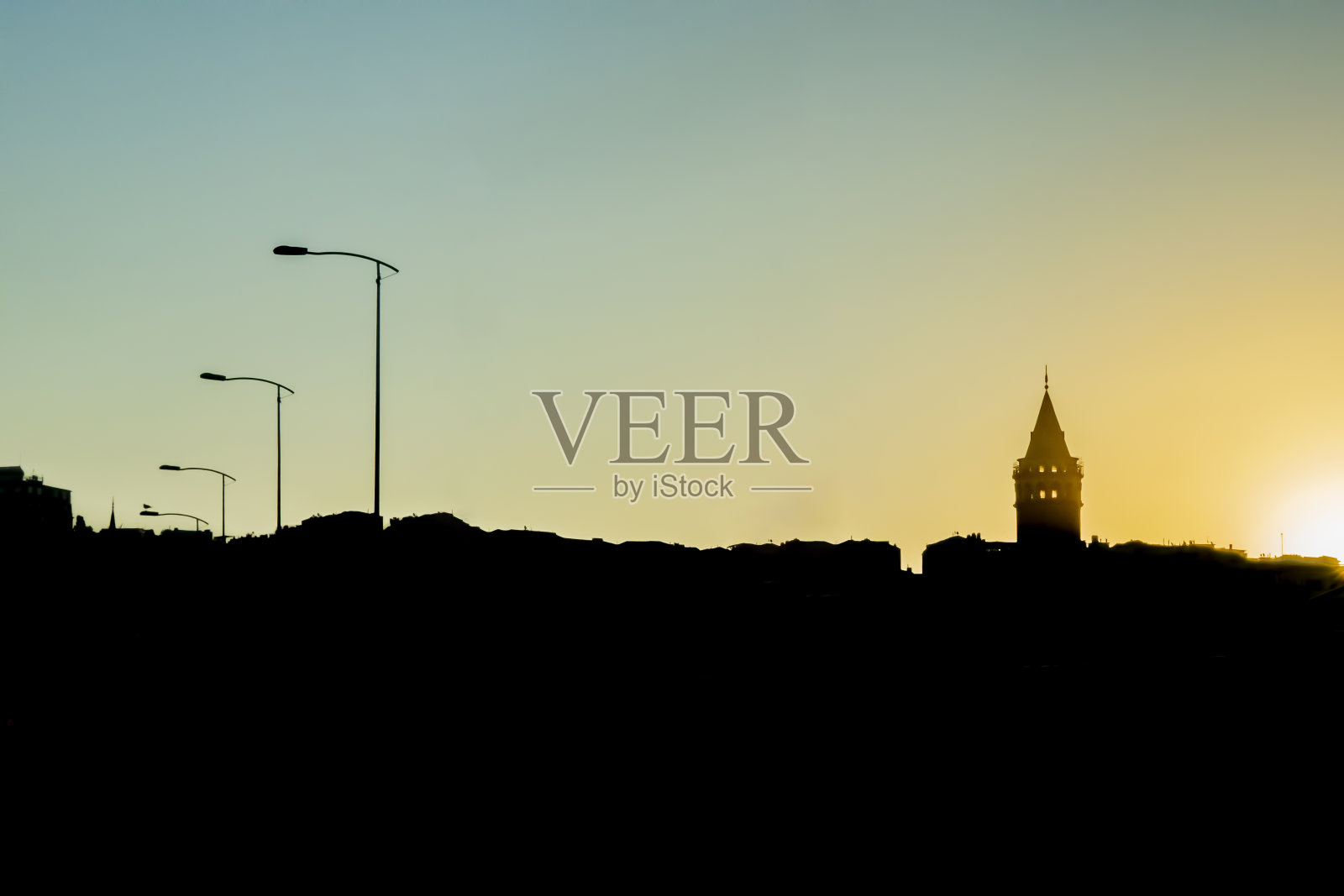 加拉塔日出时的剪影照片摄影图片