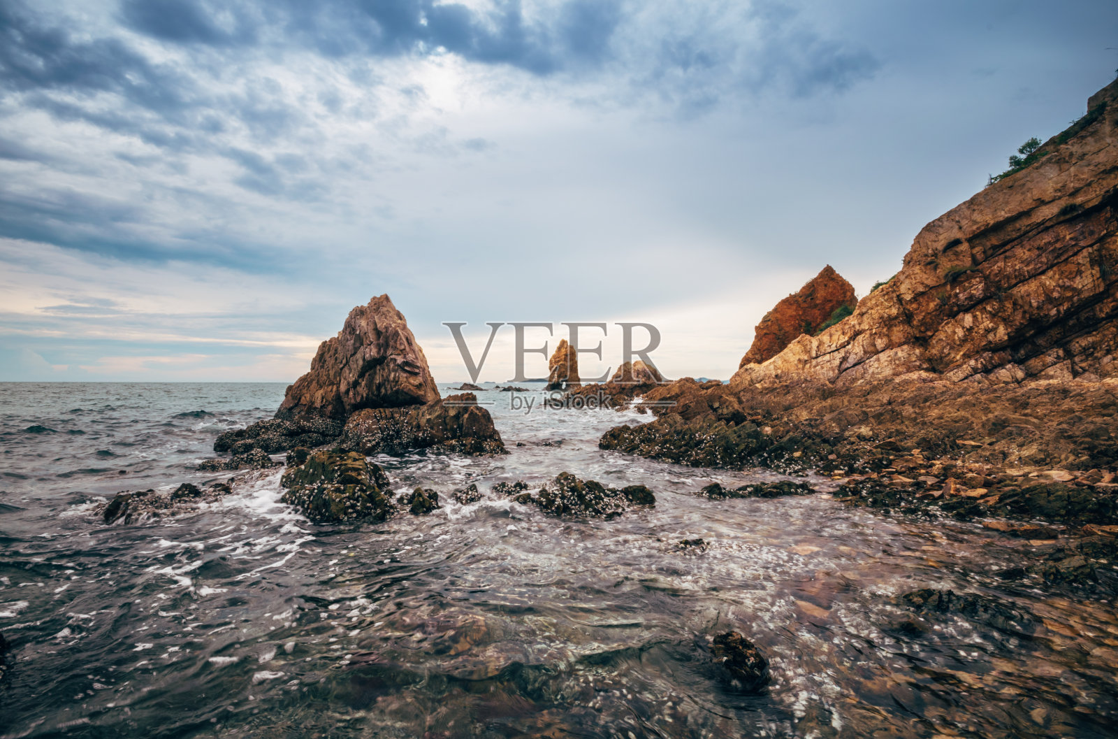 风景海滩对天空照片摄影图片