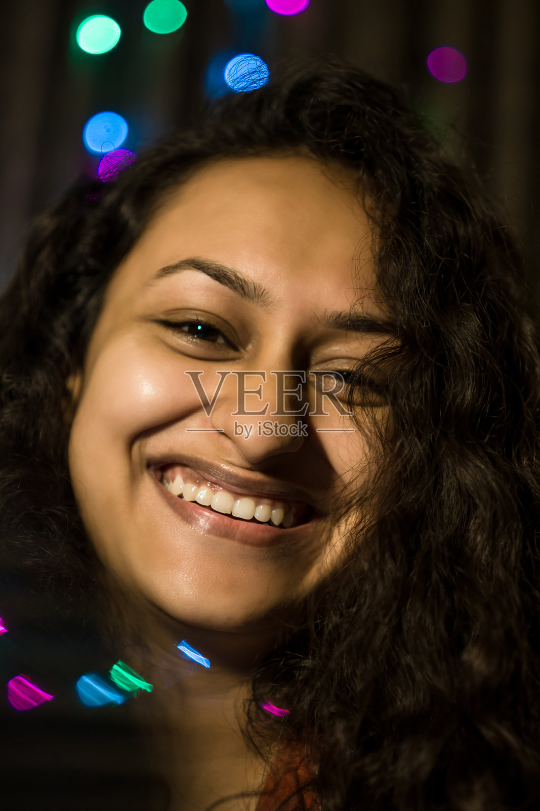 仙女间的女人照片摄影图片