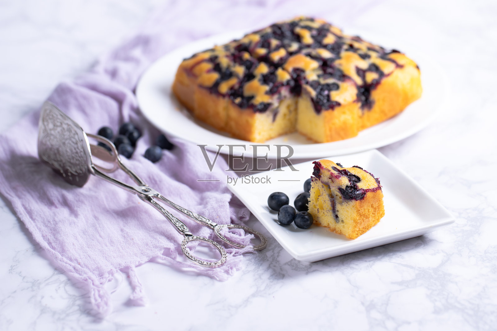 自制的蓝莓蛋糕照片摄影图片
