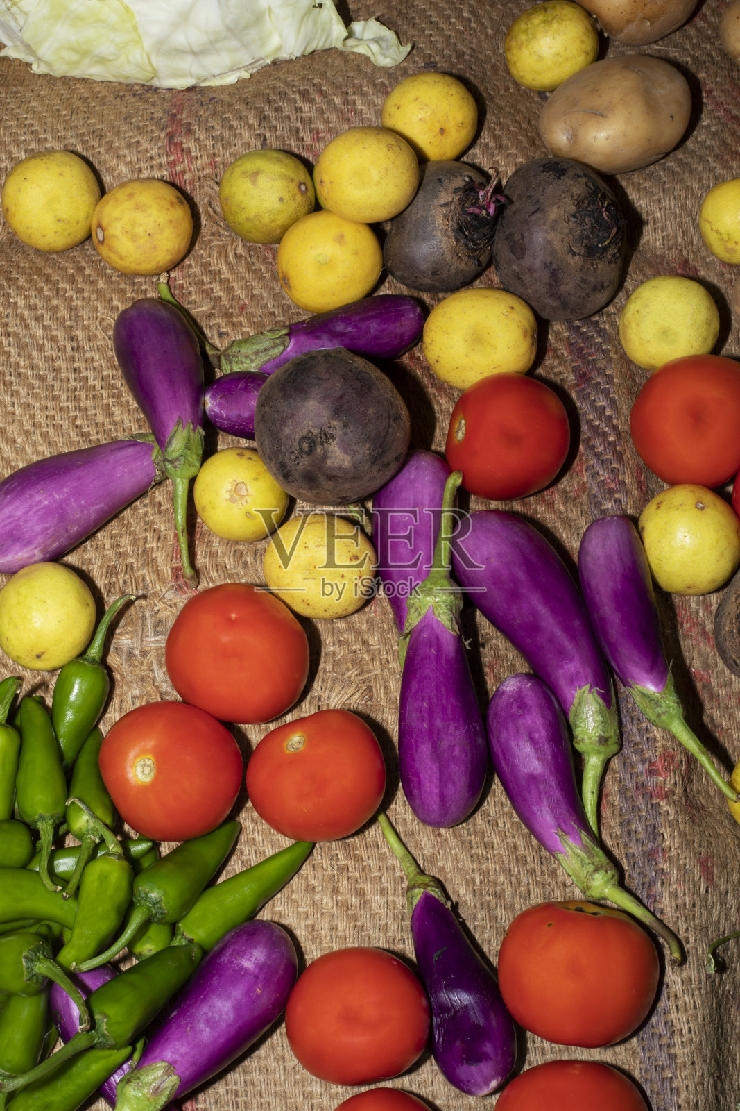 有机食品的背景。食物摄影不同的水果和蔬菜背景。照片摄影图片