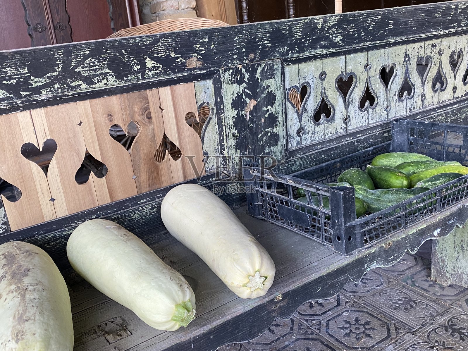 新鲜的夏季蔬菜照片摄影图片